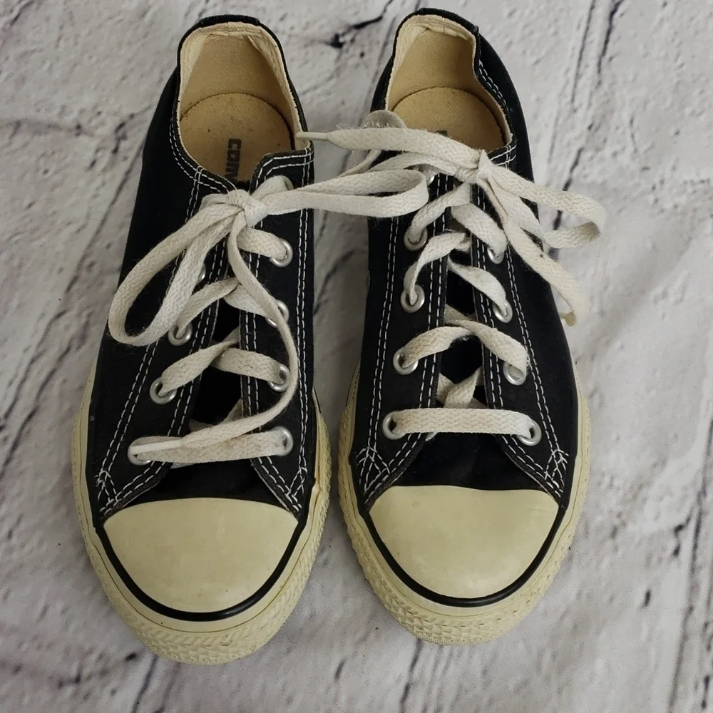 VINTAGE 2001 Converse EUC Kid 1.5 Black